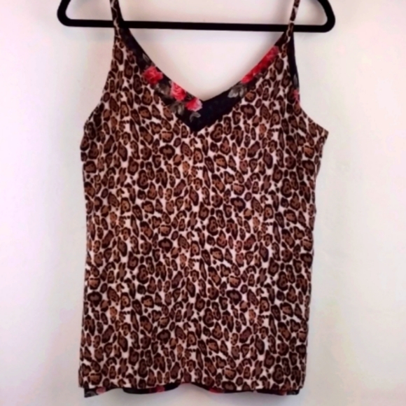 White House Black Market Reversible Black & Pink Floral to Cheetah Cami - Picture 3 of 10